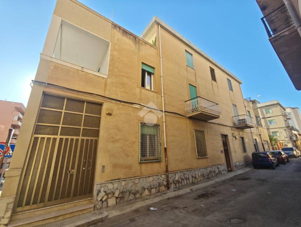 appartamento in vendita ad Erice in zona Casa Santa