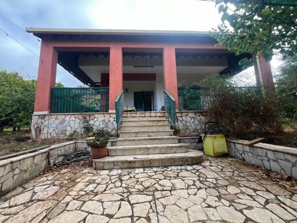 casa indipendente in vendita ad Erice