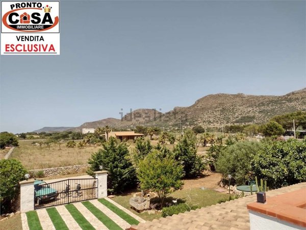 casa indipendente in vendita a Favignana