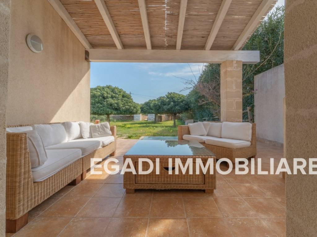 casa indipendente in vendita a Favignana