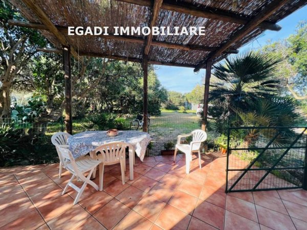 casa indipendente in vendita a Favignana