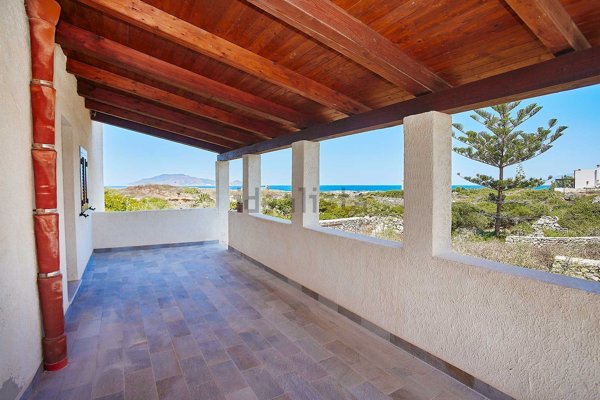 casa indipendente in vendita a Favignana