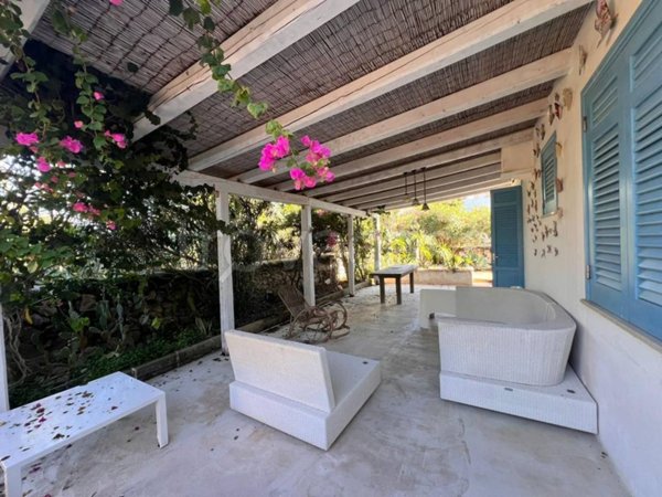 casa indipendente in vendita a Favignana