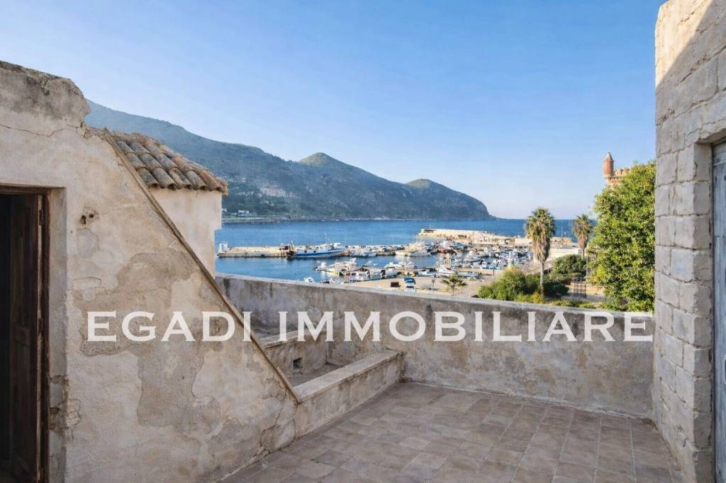 casa indipendente in vendita a Favignana