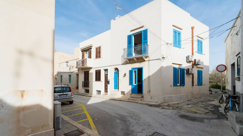 casa indipendente in vendita a Favignana