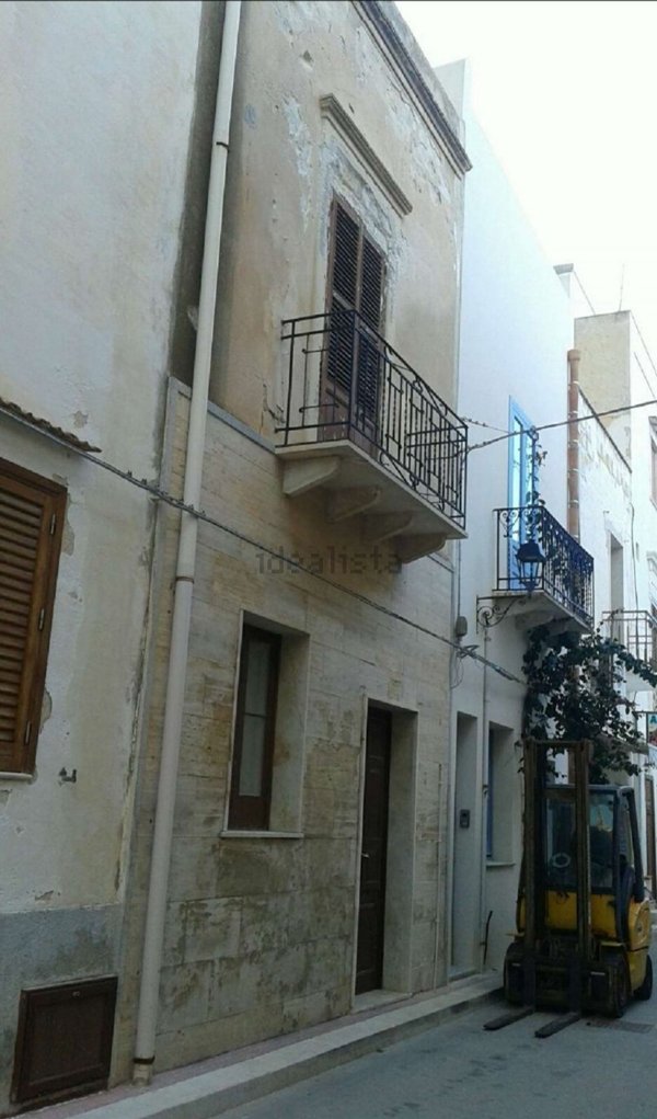 casa indipendente in vendita a Favignana