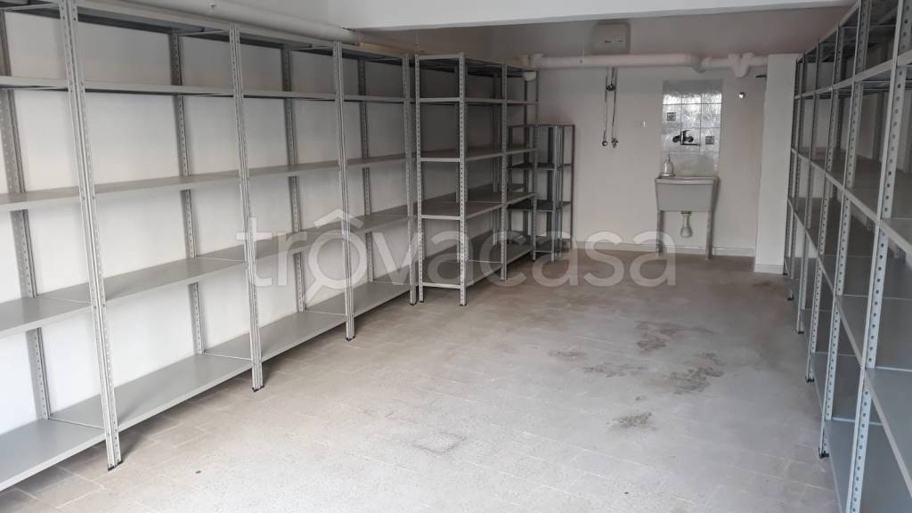 locale commerciale in vendita a Favignana