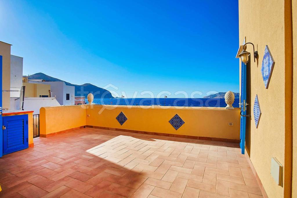 casa indipendente in vendita a Favignana