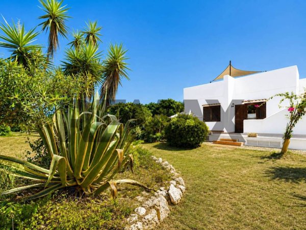 casa indipendente in vendita a Favignana