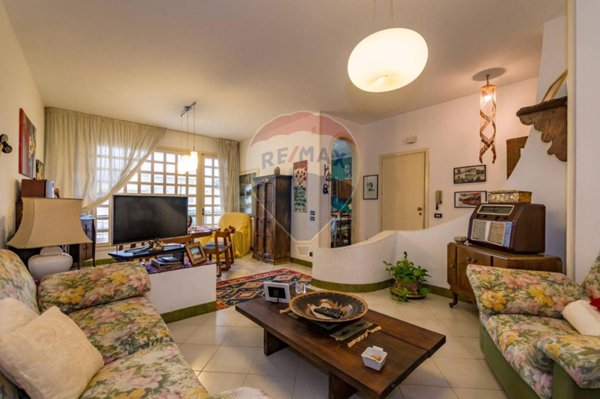 casa indipendente in vendita a Gibellina