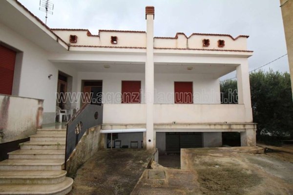 casa indipendente in vendita a Marsala