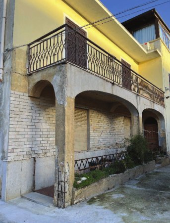 appartamento in vendita a Marsala in zona Strasatti