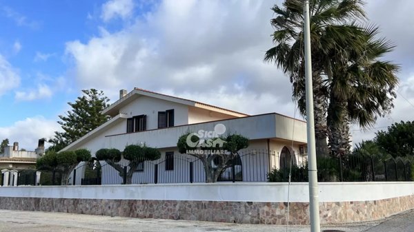 casa indipendente in vendita a Marsala in zona Casabianca