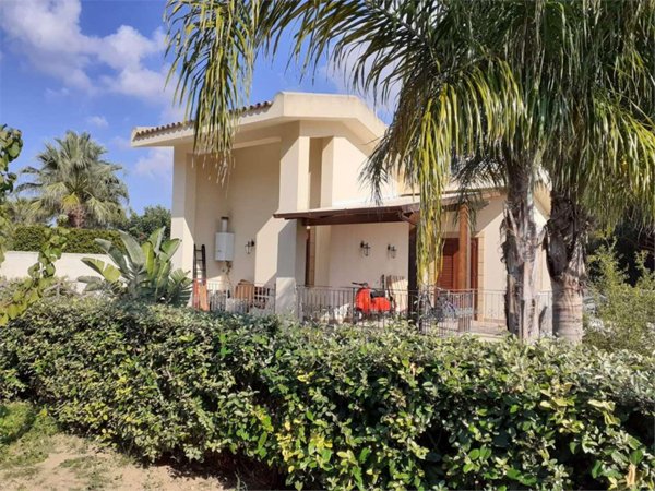 casa indipendente in vendita a Marsala