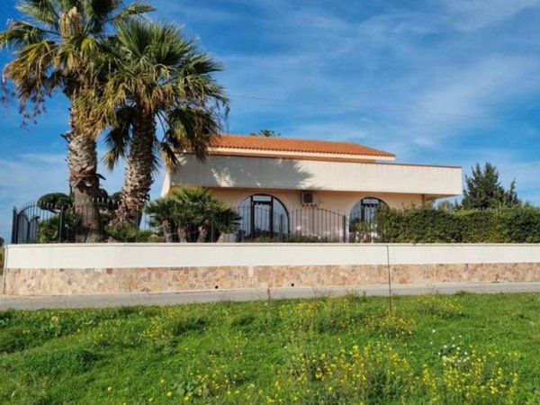 casa indipendente in vendita a Marsala in zona Casabianca