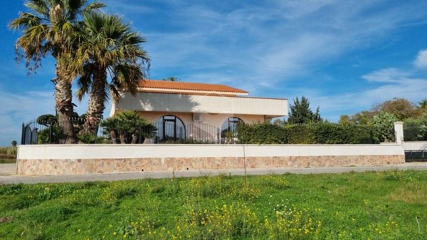 casa indipendente in vendita a Marsala