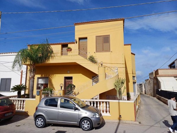 casa indipendente in vendita a Marsala