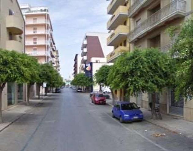 locale commerciale in vendita a Marsala