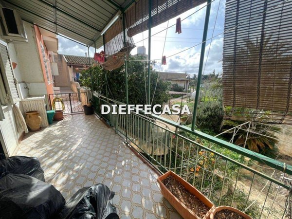 casa indipendente in vendita a Marsala