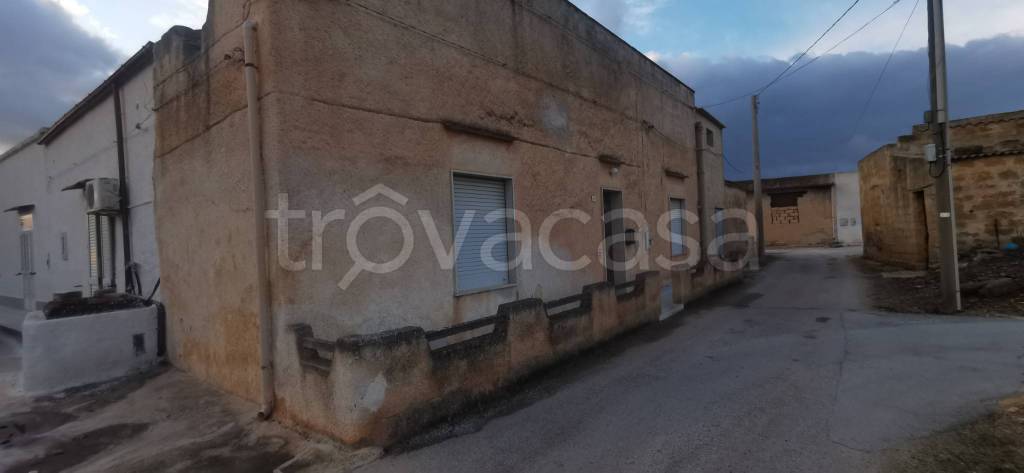 casa indipendente in vendita a Marsala