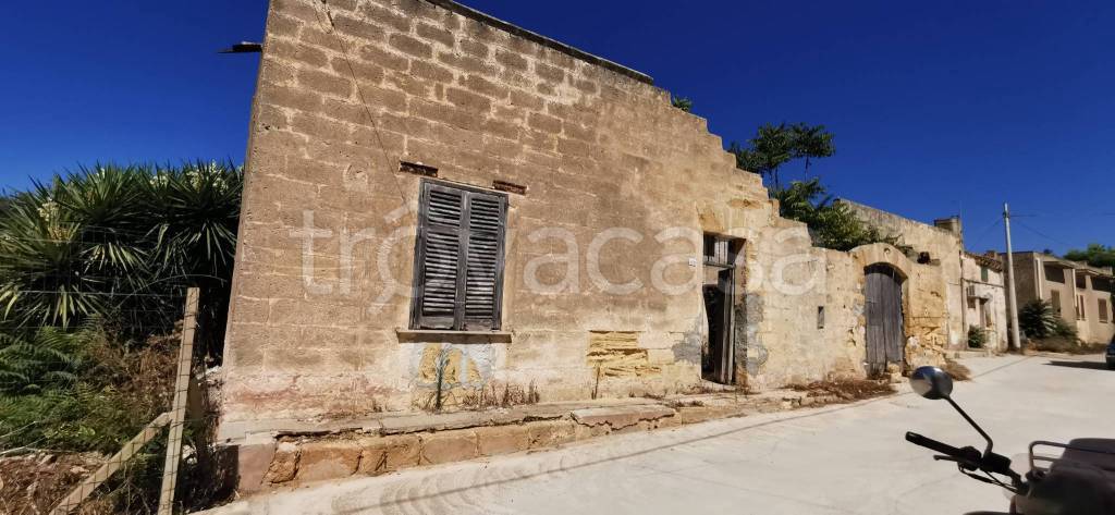 casa indipendente in vendita a Marsala