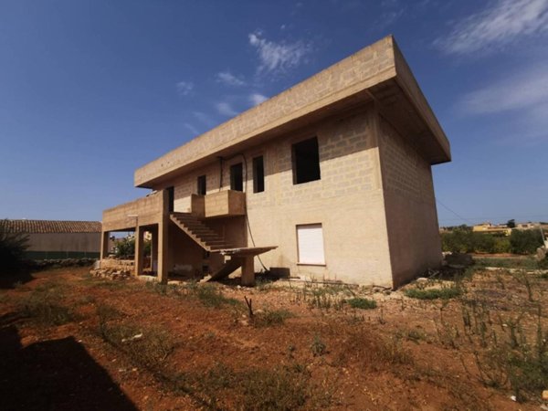 casa indipendente in vendita a Marsala