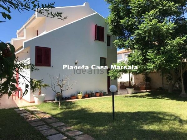 casa indipendente in vendita a Marsala