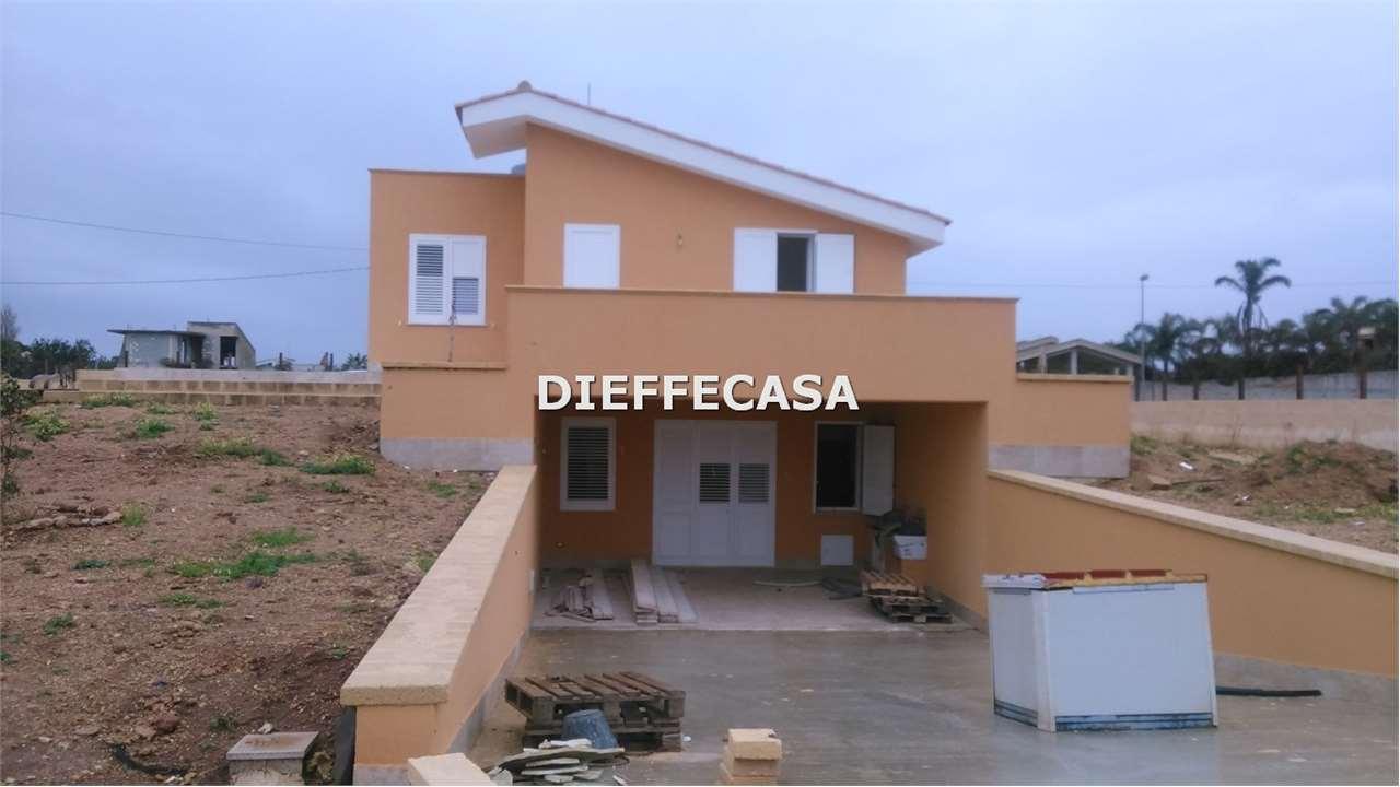 casa indipendente in vendita a Marsala
