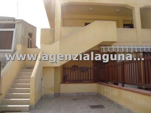 casa indipendente in vendita a Marsala
