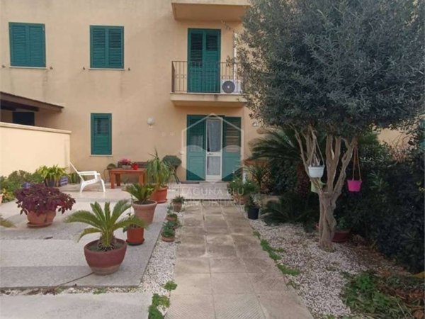 casa indipendente in vendita a Marsala