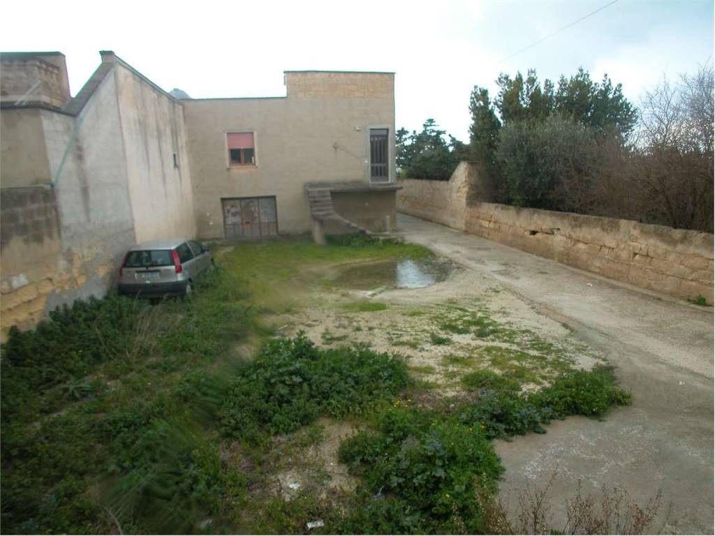 casa indipendente in vendita a Marsala