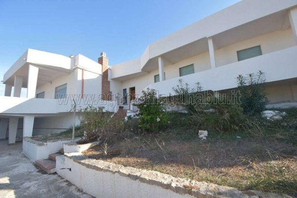 casa indipendente in vendita a Marsala in zona Santa Venera