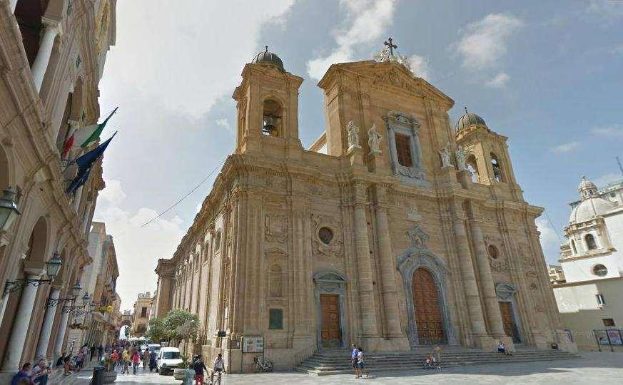 appartamento in vendita a Marsala in zona Centro Storico