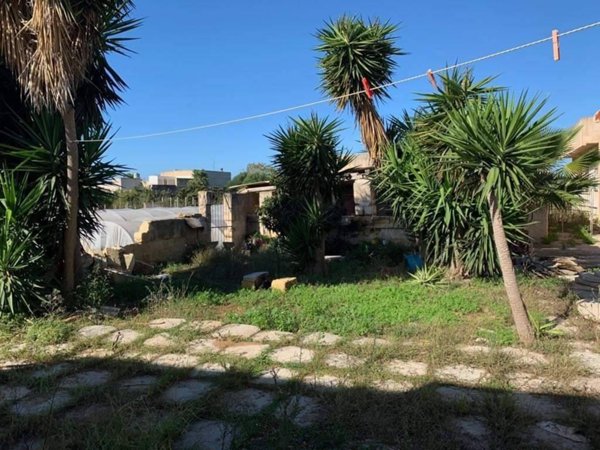 casa indipendente in vendita a Marsala
