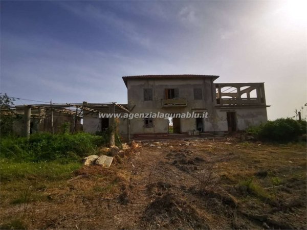 casa indipendente in vendita a Marsala