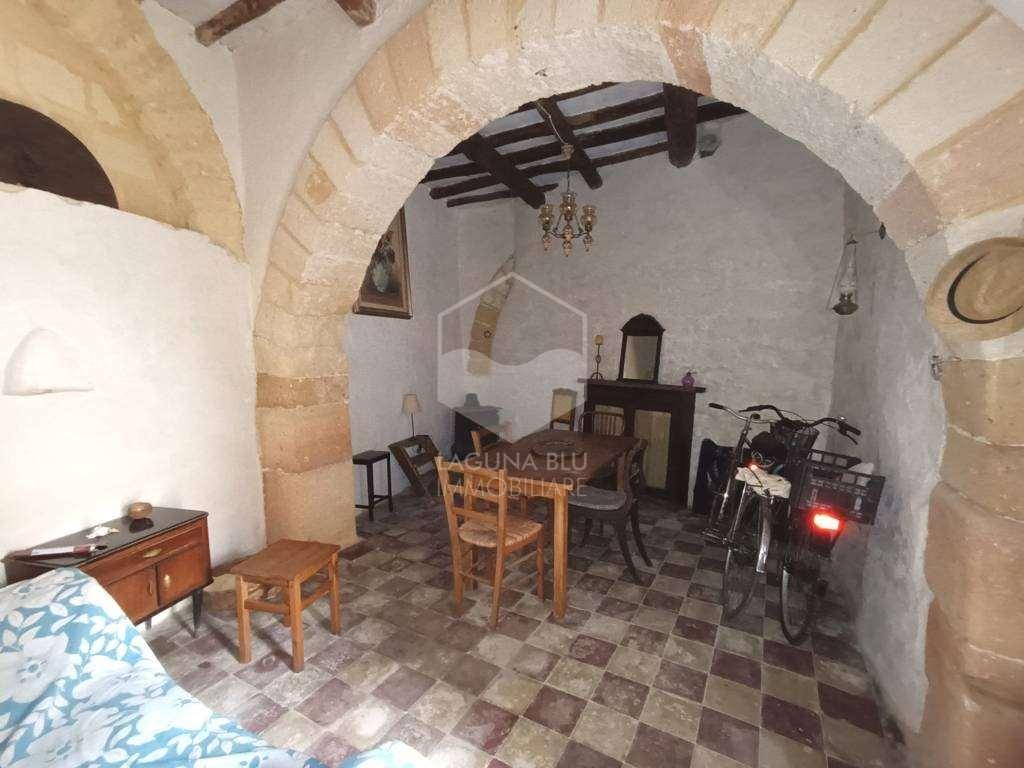 casa indipendente in vendita a Marsala in zona Centro Storico