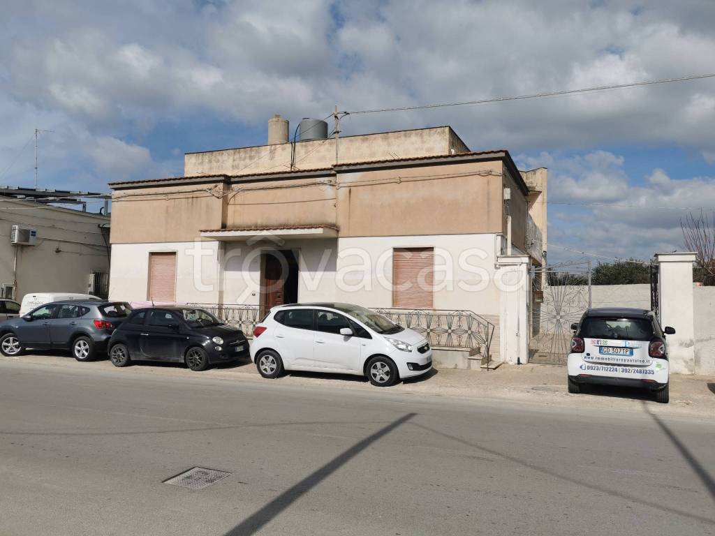 casa indipendente in vendita a Marsala