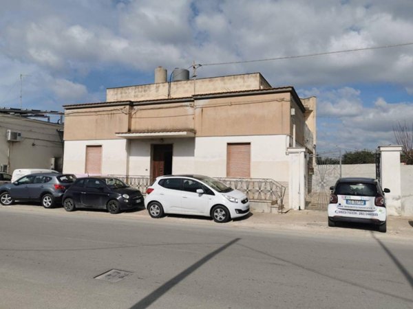 casa indipendente in vendita a Marsala