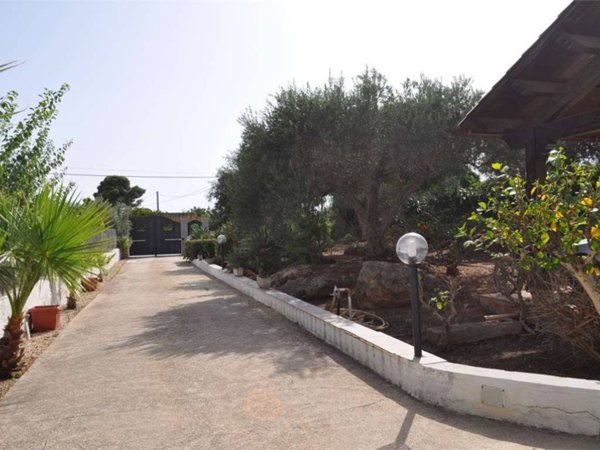 casa indipendente in vendita a Marsala