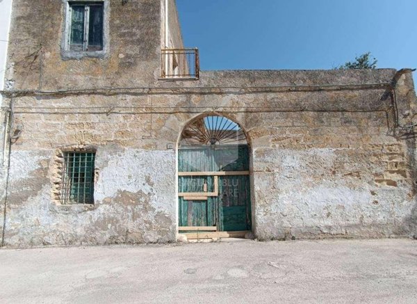 casa indipendente in vendita a Marsala
