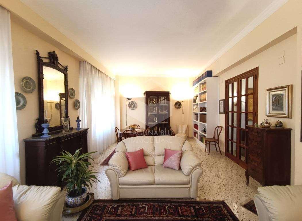 appartamento in vendita a Marsala in zona Centro Storico