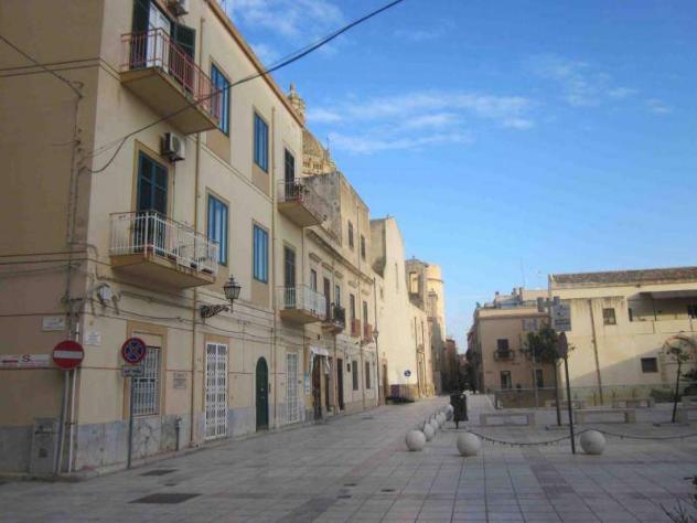 negozio in vendita a Marsala in zona Centro Storico