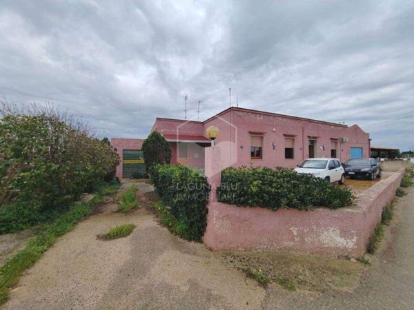 casa indipendente in vendita a Marsala
