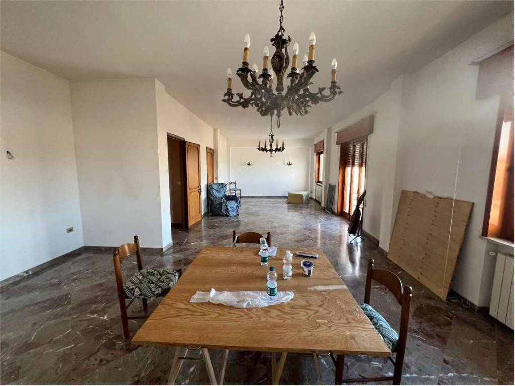 negozio in vendita a Marsala