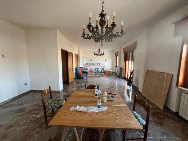 negozio in vendita a Marsala