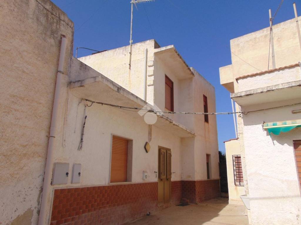 casa indipendente in vendita a Marsala