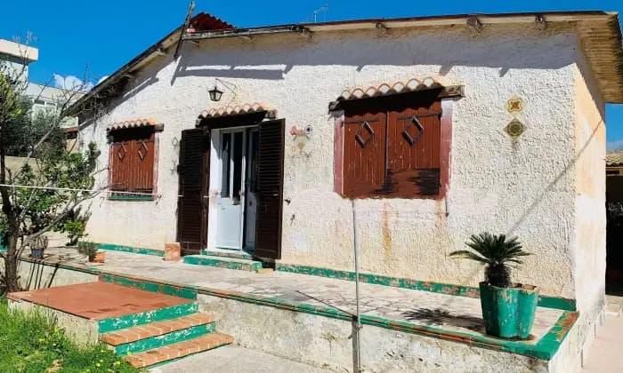 casa indipendente in vendita a Marsala