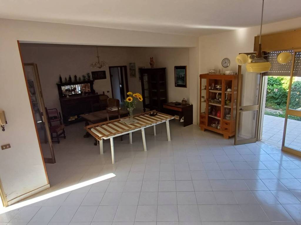 casa indipendente in vendita a Marsala