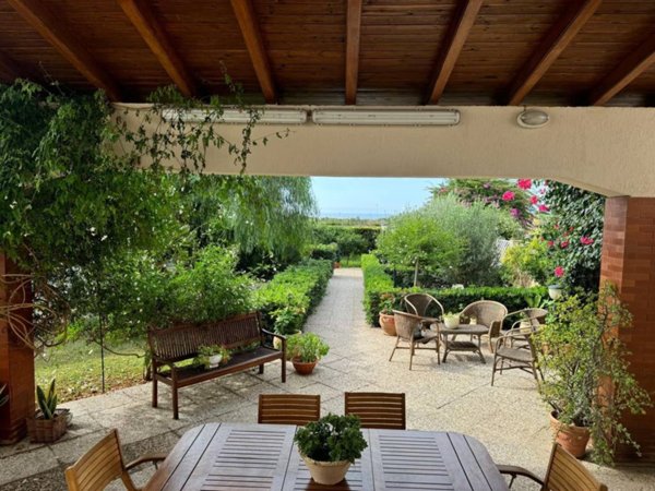 casa indipendente in vendita a Marsala