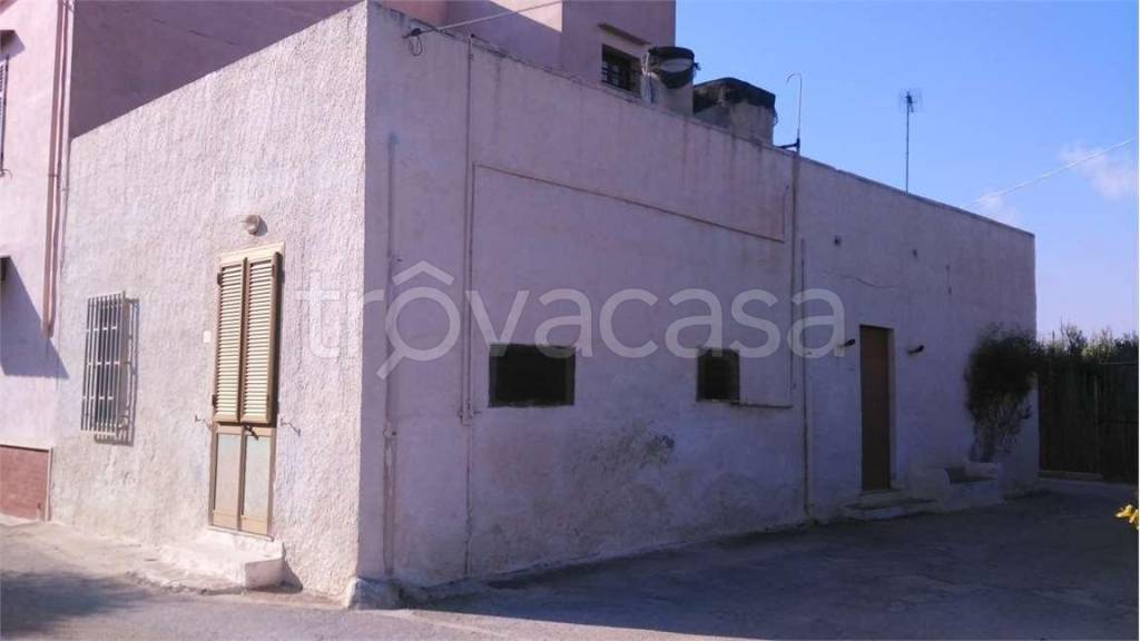 casa indipendente in vendita a Marsala